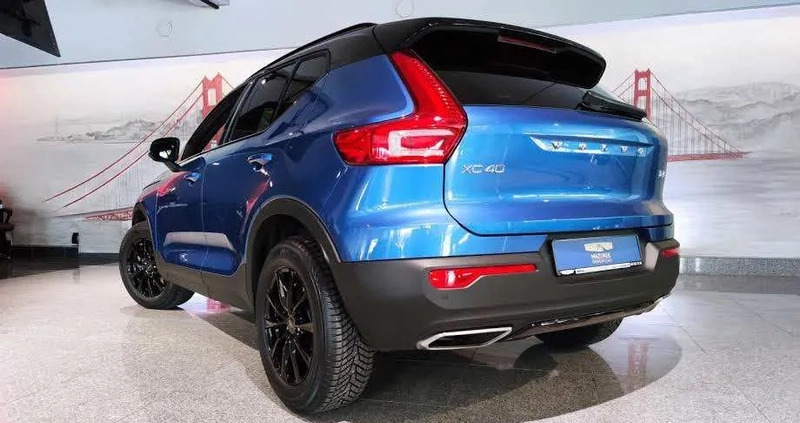 Volvo XC 40 cena 144600 przebieg: 92860, rok produkcji 2020 z Krzyż Wielkopolski małe 466